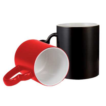Taza Mágica Negro y Rojo 11 onz Asa Corazón Incluye Cajita - TAINO®