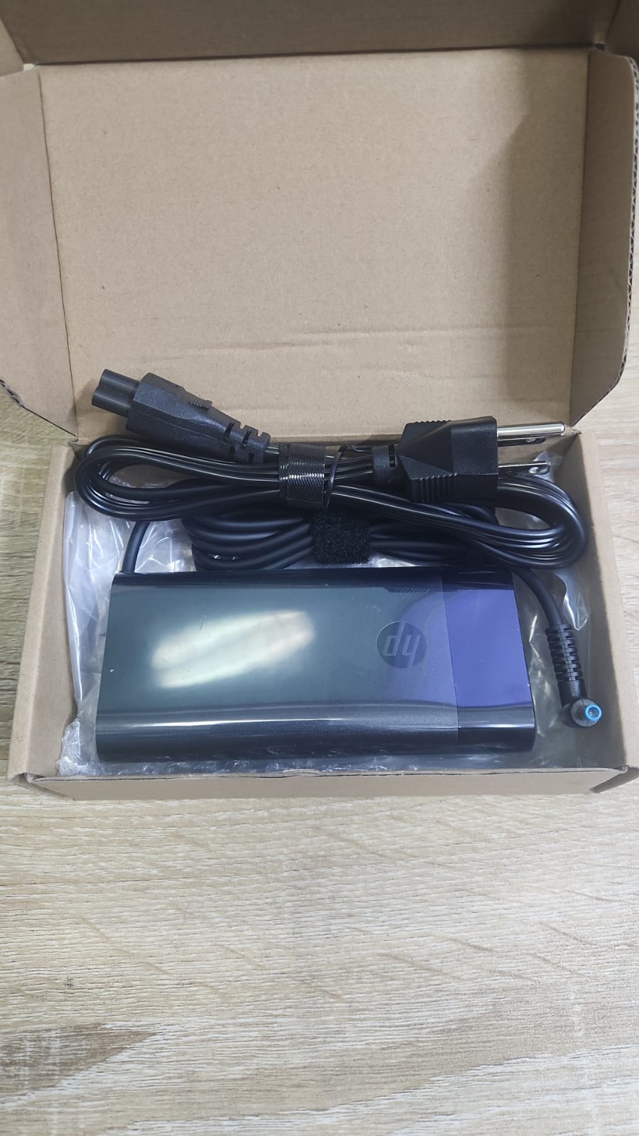 Cargador HP ORIGINAL 19.5v 7.7Aa 150W Punta Azul Cable Corriente