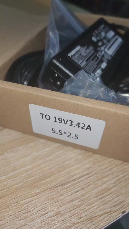 Cargador TOSHIBA De 19v 3.42a Cable Corriente